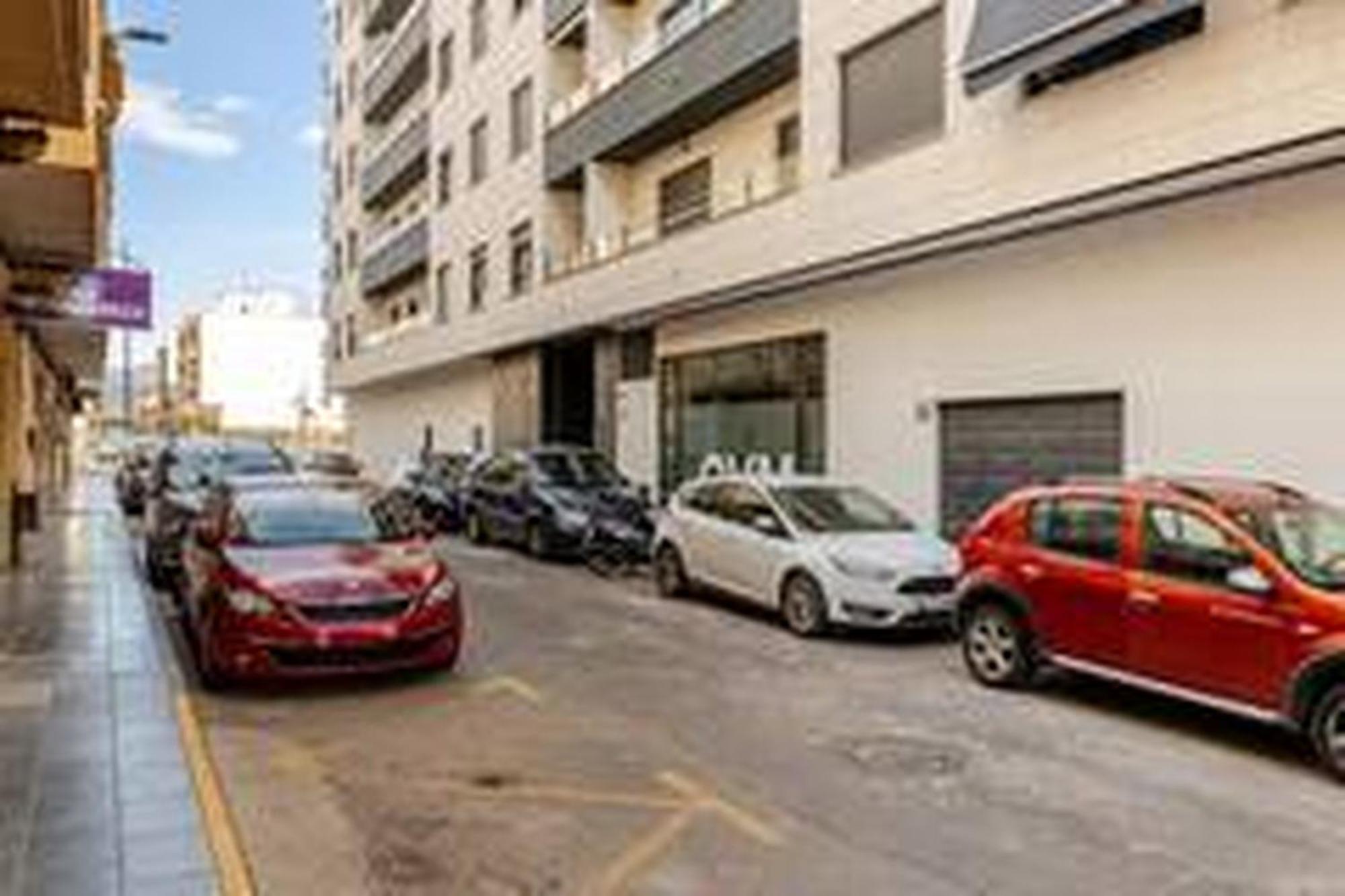 Apartamentos Nuevo Con Aire Y Wifi Águilas Extérieur photo